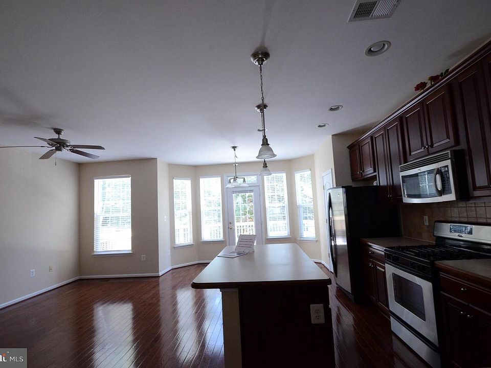1st image of 4527 English Holly Dr