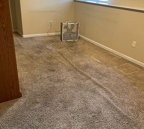 2nd image of 2545 Arnold Ln