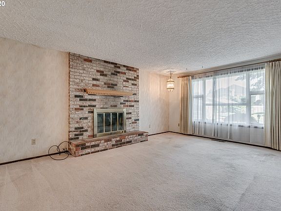 4th image of 8516 NE 57th St
