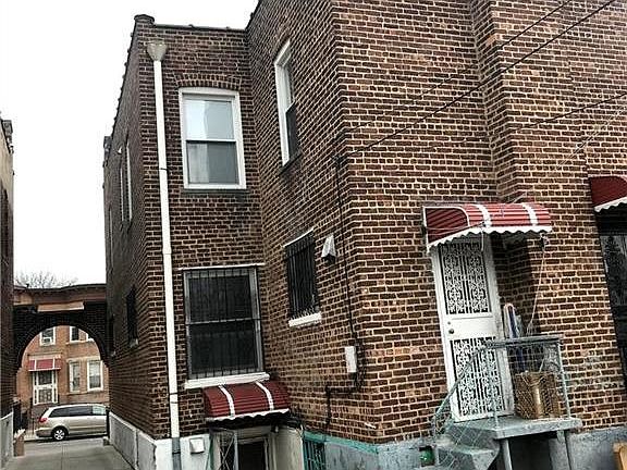 3rd image of 724 54th St