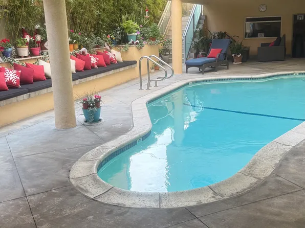 133 N Almont Dr APT 106, Beverly Hills, CA 90211