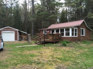 76 Donnelly Rd, Olmstedville, NY 12857