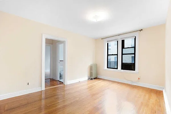 Rented by Anchor Associates | media 1