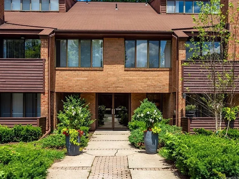 25 Stanley St — Photo 1
