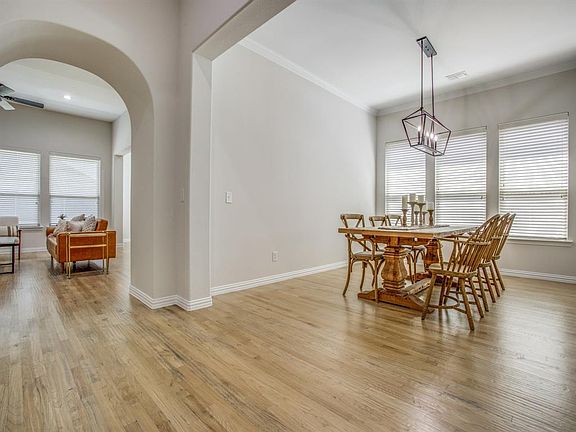 4th image of 7805 Harvest Hill Ln