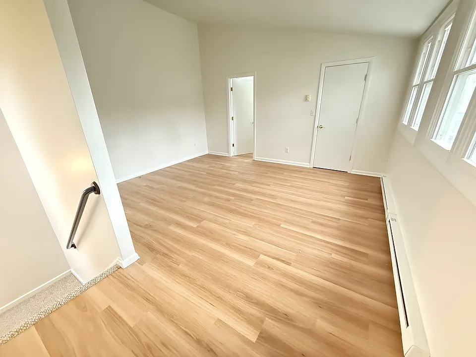 Upstairs loft bedroom