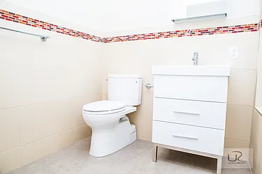 Rented by Urban Realty NYC