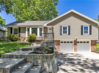 14842 W 90th Ter, Lenexa, KS 66215