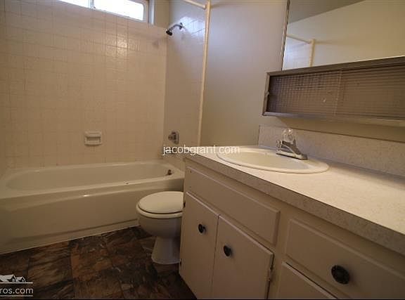4th image of 1335 Elizabeth Cir