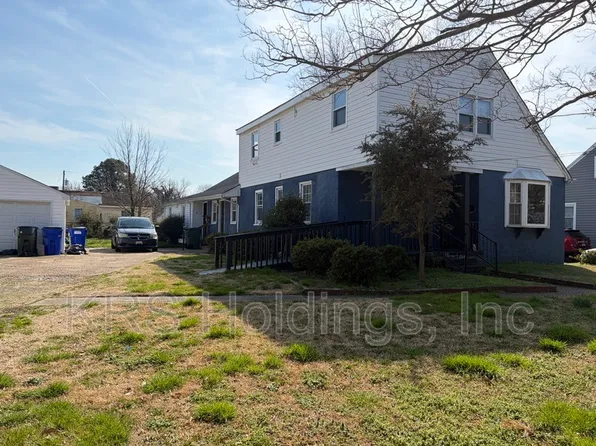 933 Wolcott Ave, Norfolk, VA 23513