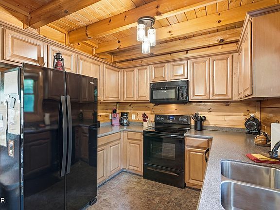 5th image of 2764 Murray Ridge Rd