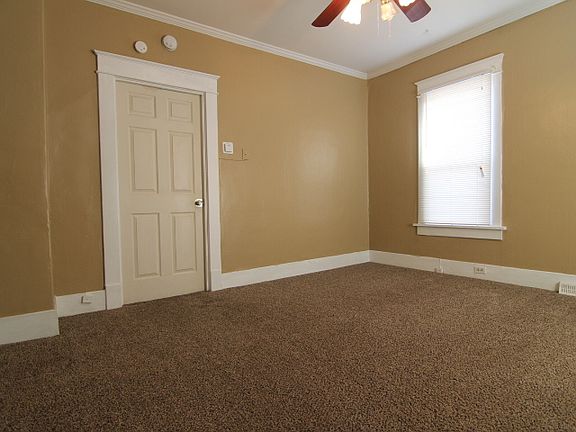 3rd image of 360 Basalt St #E