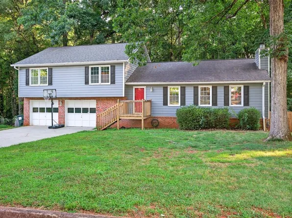 360 Senior Dr, Lawrenceville, GA 30044