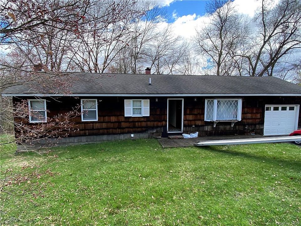1st image of 344 Maple Ave