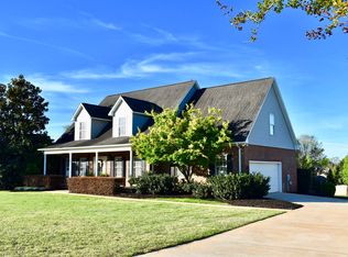 253 Heather Glen Dr, Boiling Springs, SC 29316