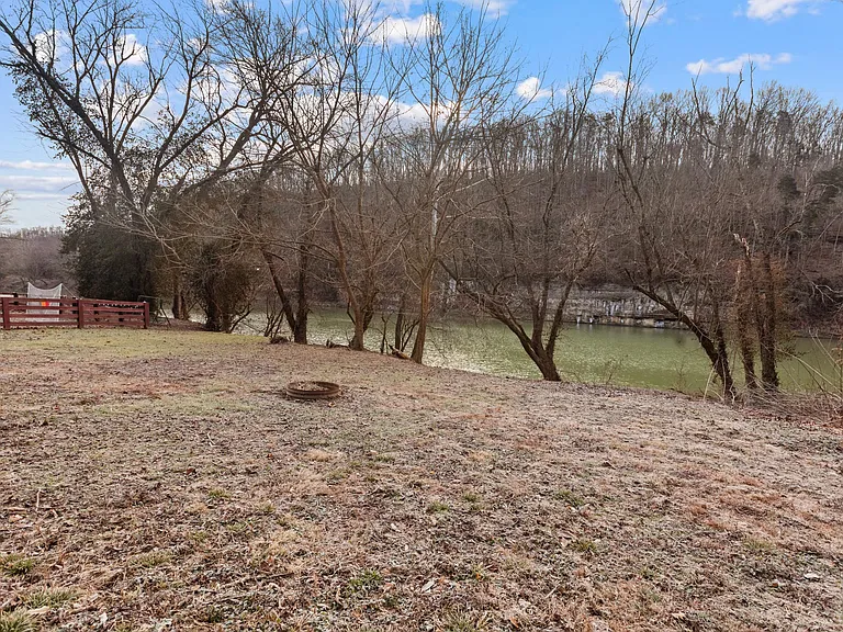 1494 Amster Grove Rd — Photo 32