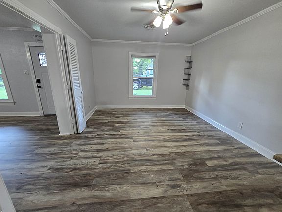 4th image of 104 Brownrigg Ave