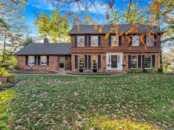 550 Webster Forest Dr, Saint Louis, MO 63119