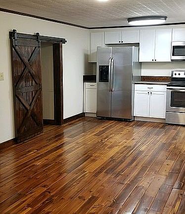 5th image of 105 North St