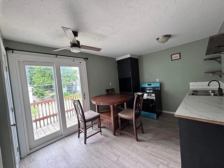 44 Wetmore Ave #46 — Photo 4