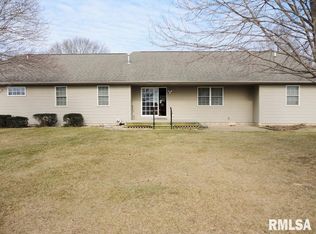 3500 Fairlane, Taylorville, IL 62568
