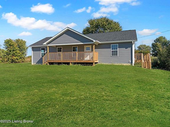 3rd image of 3408 Rhodelia Rd