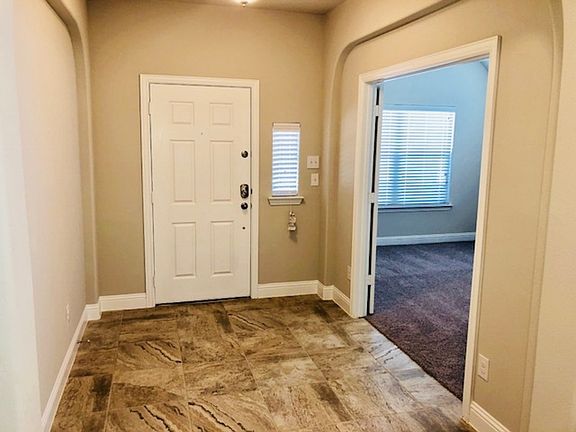 4th image of 312 Daleview Dr