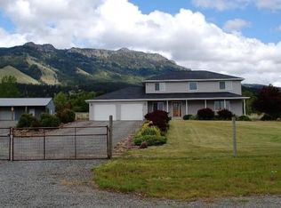 69495 Dean Rd, Cove, OR 97824