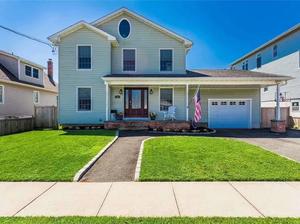 28 E Jackson Avenue, Babylon, NY 11702