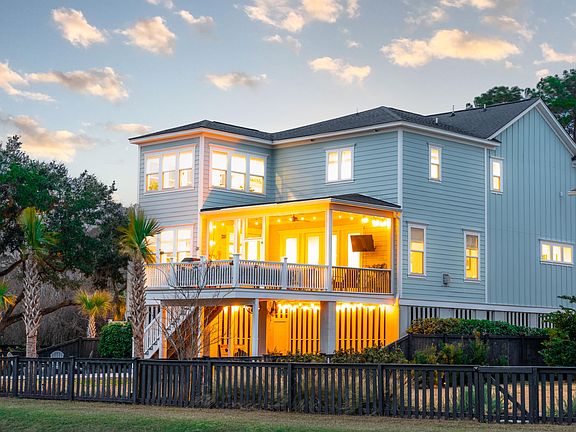 3rd image of 1464 Stratton Pl