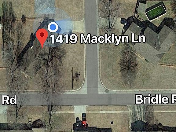 2nd image of 1419 Macklyn Ln