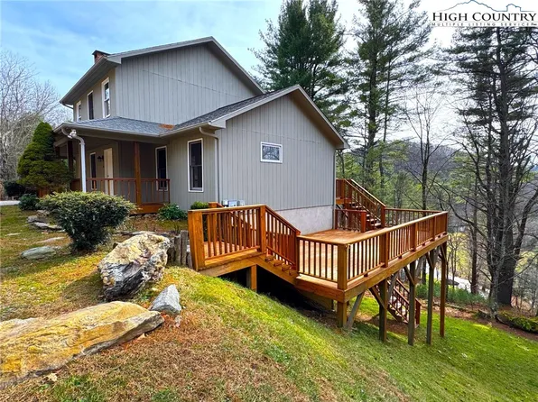 240 Hiview Drive, Blowing Rock, NC 25615