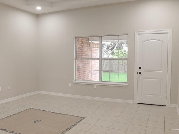 4th image of 108 Justice Ln