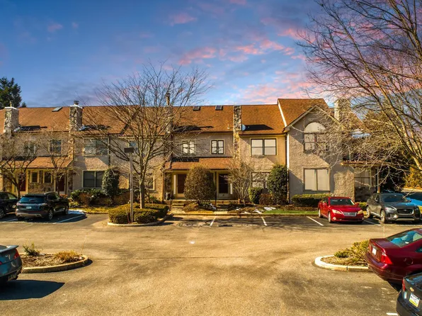 58 Soldiers Sq, Chesterbrook, PA 19087