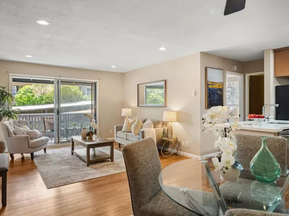 209 Boardwalk Ave APT H, San Bruno, CA 94066