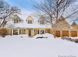 504 Prairie Knoll Dr, Naperville, IL 60565