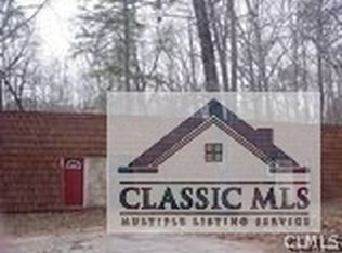 141143 141/143 Nicole Cir, Athens, GA 30606