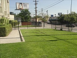 3rd image of 22809 Del Valle St APT 1