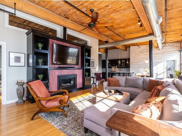 491 Dutton St Unit 521, Lowell, MA 01854