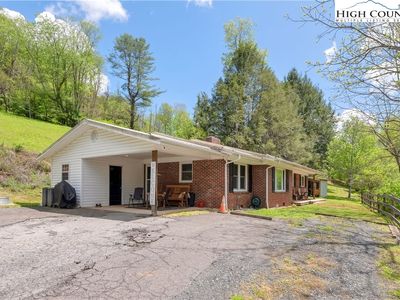 10008 Nc Highway 194, Lansing, NC, 28643