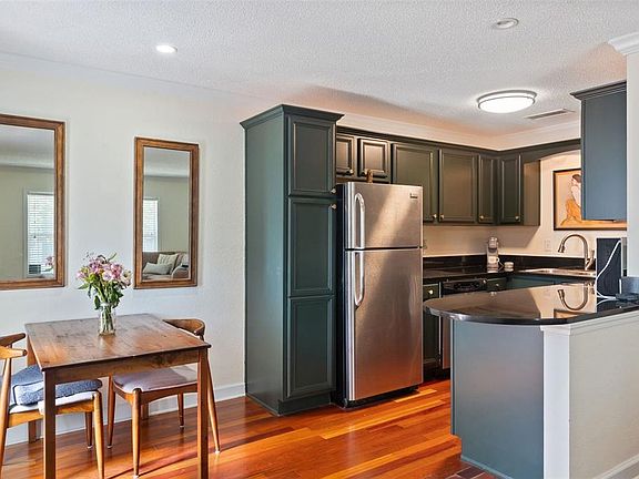 4th image of 4820 Conway Rd APT 130