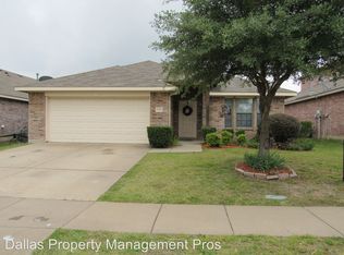 9008 Lockhart Dr, Arlington, TX 76002