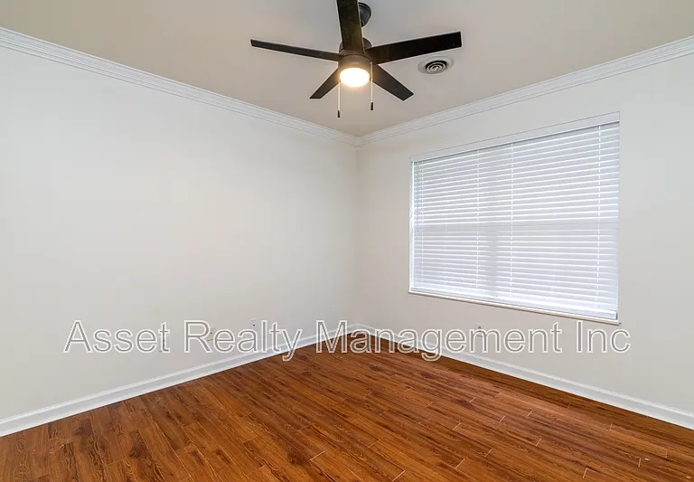 1315 Lucy Way #7 — Photo 5