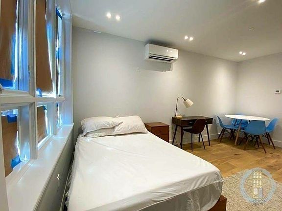 5th image of 37 Irving Pl #1FF