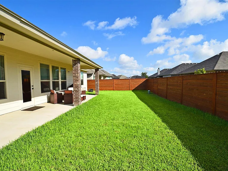 8158 Luz De Luna St — Photo 33