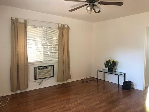 2nd image of 800 Bella Vista Ave