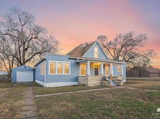 704 W 13th St, Junction City, KS 66441