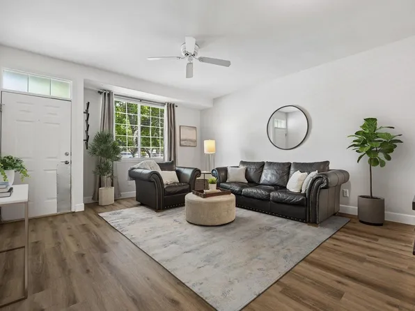 9653 W Chatfield Ave #B, Littleton, CO 80128