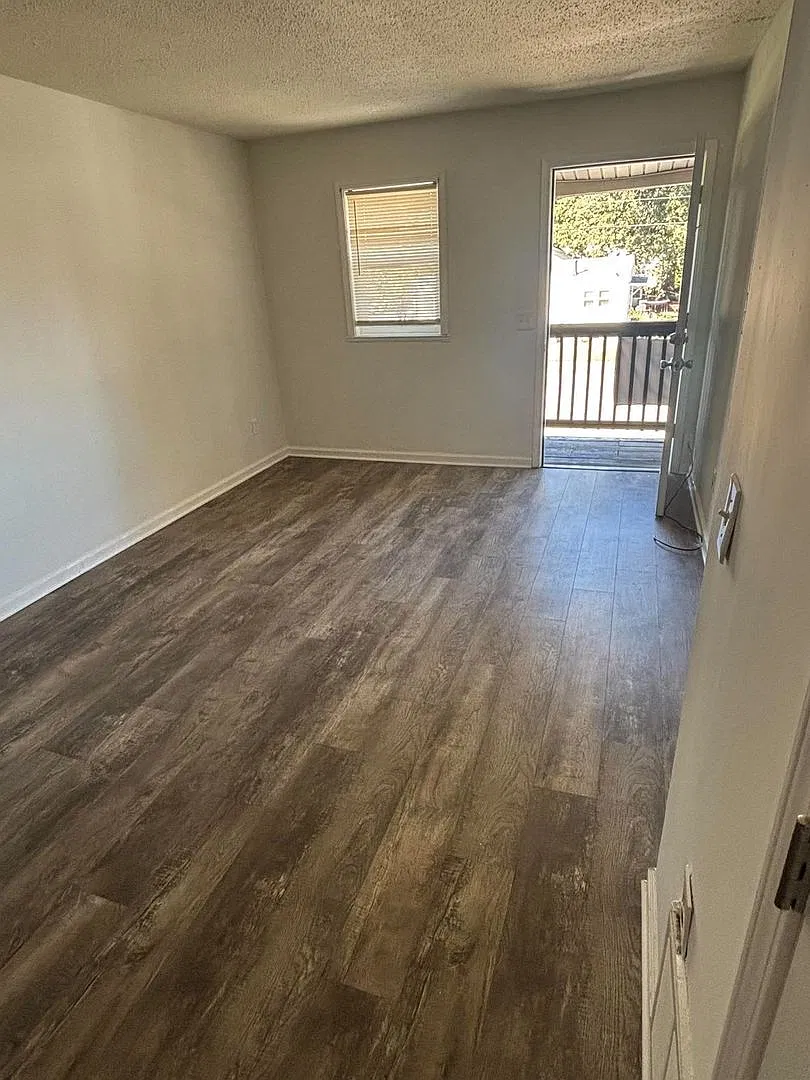 59 Dublin Ln. — Photo 3