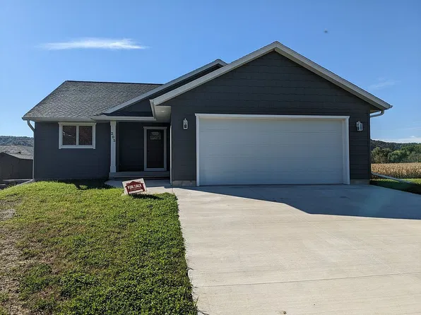 205 Pheasant Run, Rollingstone, MN 55969